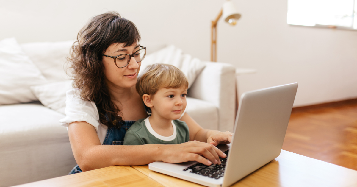 Parent and child sharing opinions during a paired market research interview